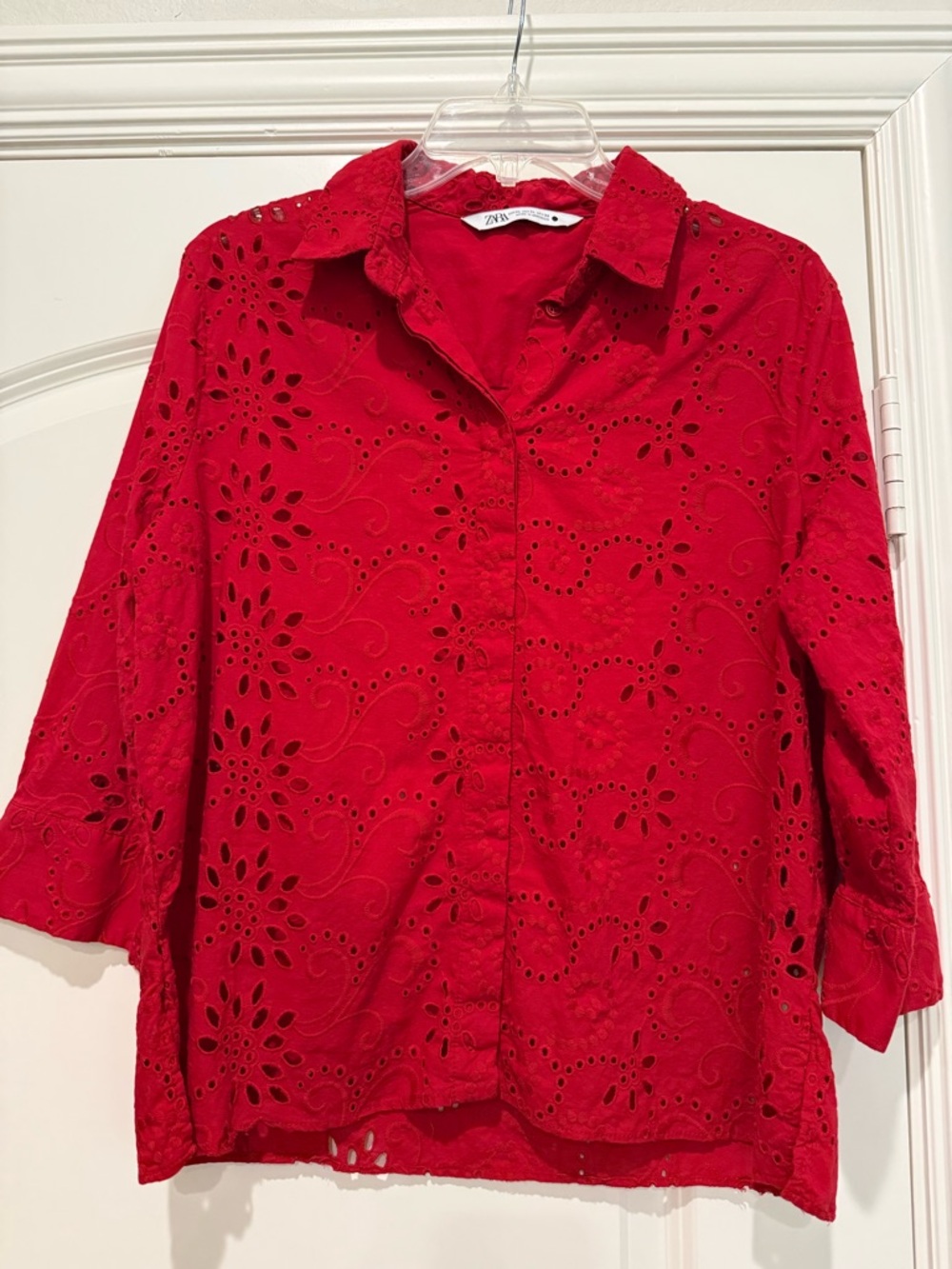 Ladies Zara Red Eyelet 3/4 Sleeve Blouse X-Large